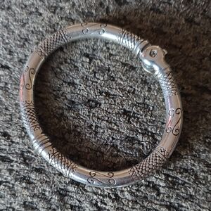 Brighton Tuscan Silver Tone Hinged Bracelet with Intricate Design 6.5